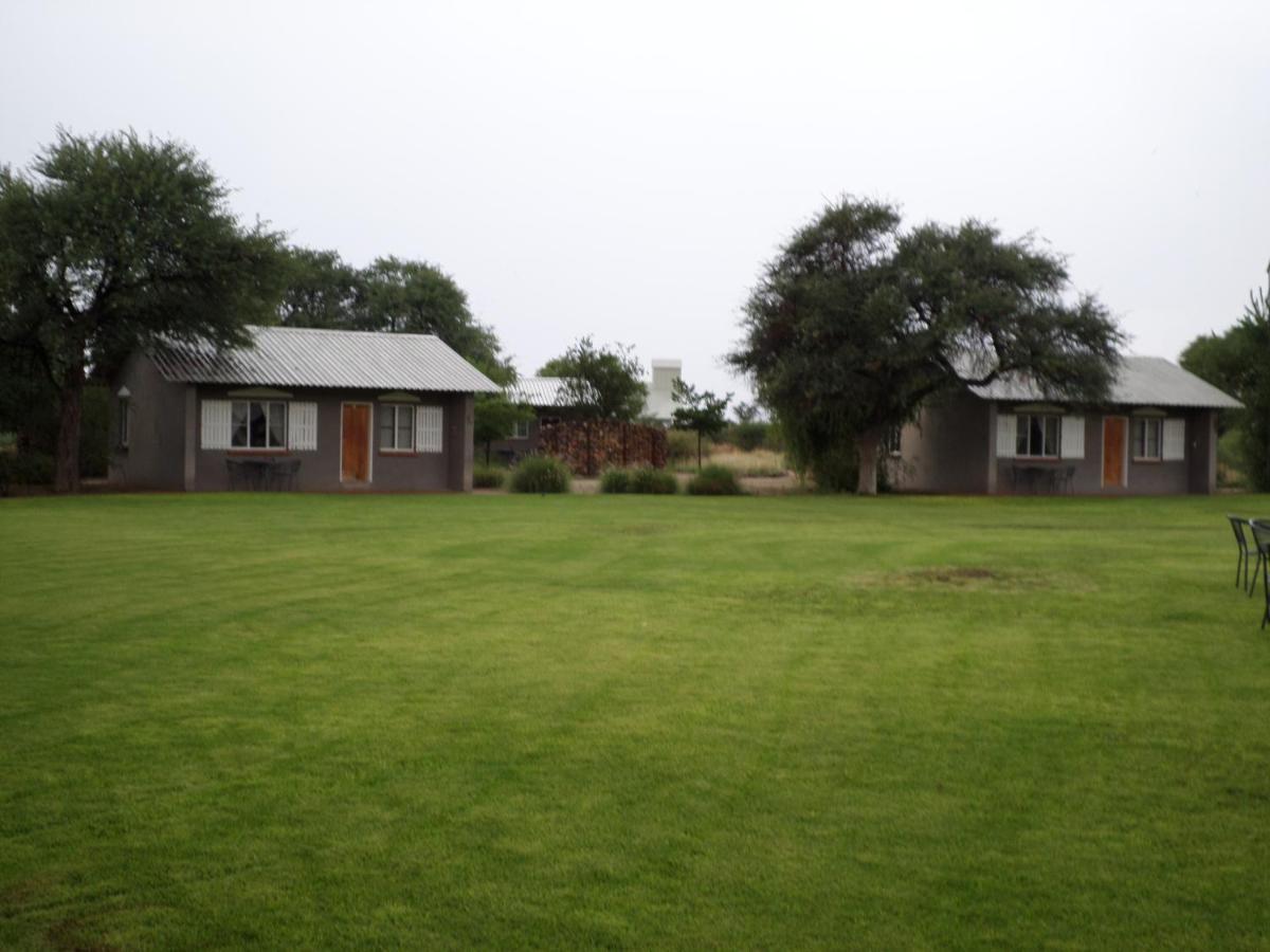Out Of Nature Country Lodge Уиндхоек Екстериор снимка